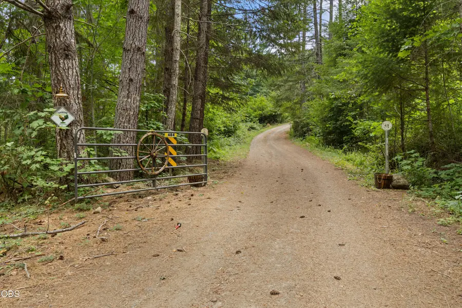 484 Brimstone Road, Wolf Creek, OR 97497 - #2