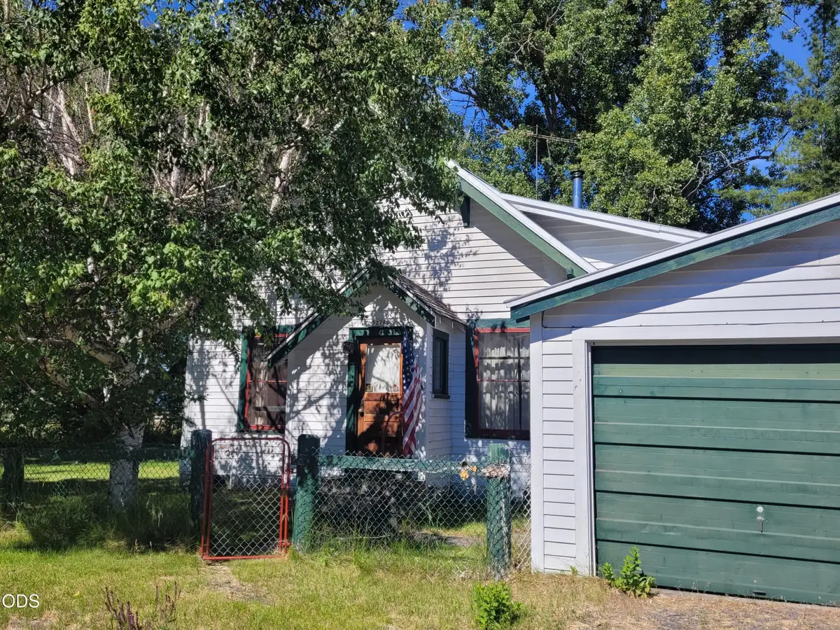 52780 Hwy 62, Fort Klamath, OR 97626 - #1