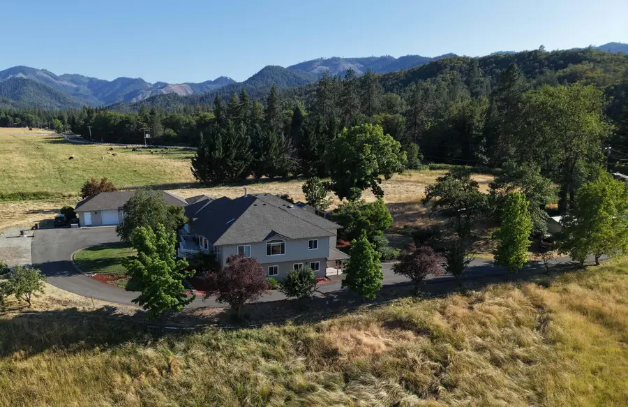 295 Foots Creek Road, Gold Hill, OR 97525 - #3