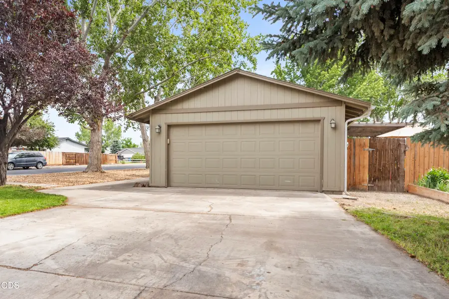 1831 SW 31st Street, Redmond, OR 97756 - #3