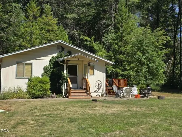 4299 Dick George Road, Cave Junction, OR 97523