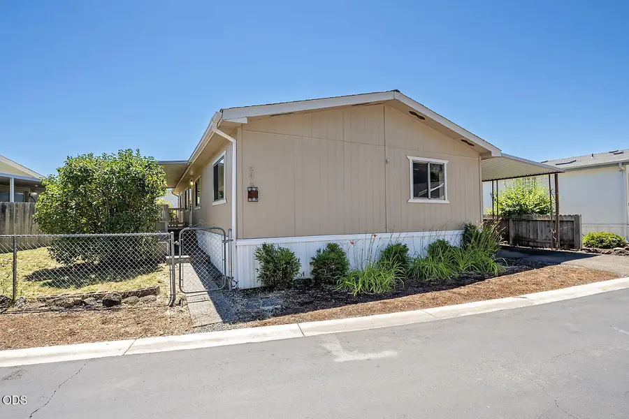 3555 S Pacific Highway #SPC 231, Medford, OR 97501 - #3