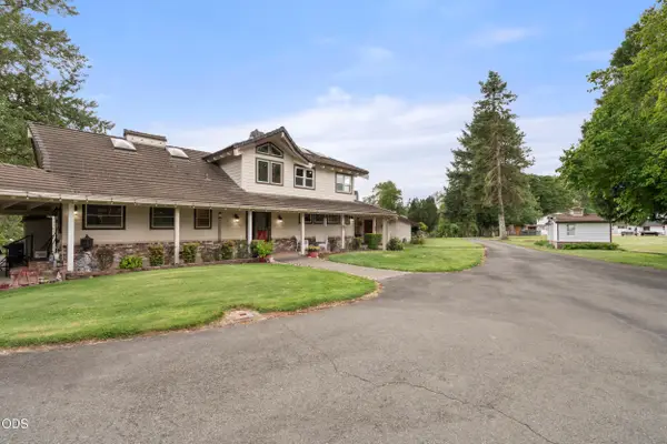 5061 Lower River Road, Grants Pass, OR 97526