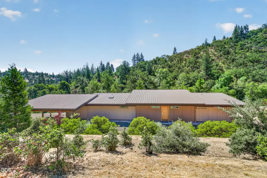 1921 Ashland Mine Road, Ashland, OR 97520 - #3