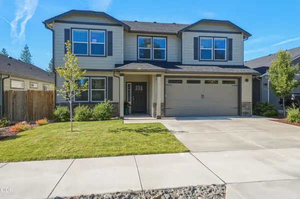 1815 W Williamson Avenue, Sisters, OR 97759