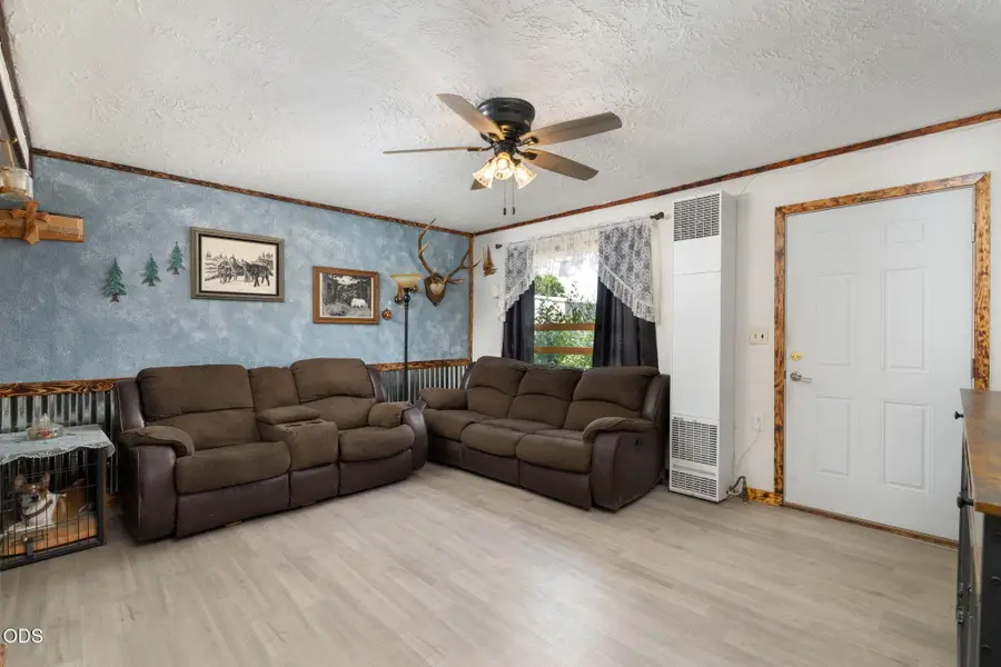 1310 NW Dodson Drive, Prineville, OR 97754 - #3
