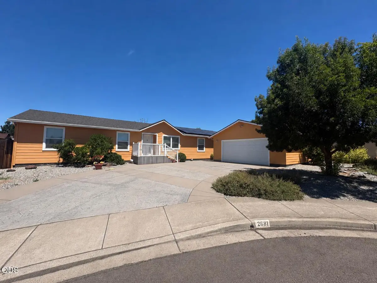 2681 Agate Meadows Drive, White City, OR 97503 - #1