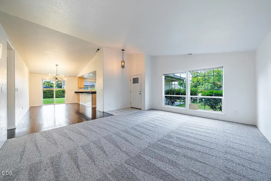 1118 Angela Court, Central Point, OR 97502 - #3