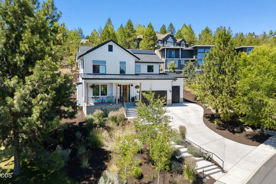 670 NW Powell Butte Loop, Bend, OR 97703 - #3