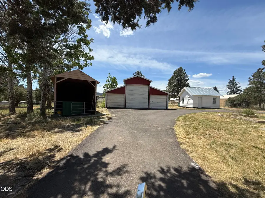 3330 Orindale Road, Klamath Falls, OR 97601 - #3