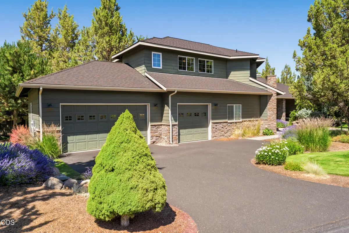 2390 Osprey Drive, Redmond, OR 97756 - #1
