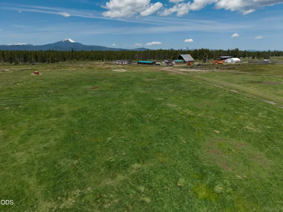 1950 Silver Lake Road, Chiloquin, OR 97624 - #2