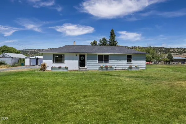 60325 Hwy 26, John Day, OR 97845