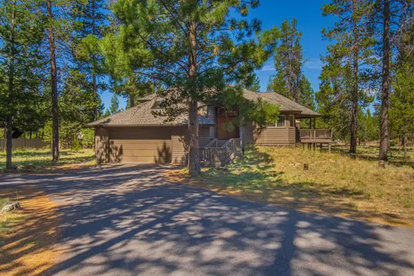 17745 Sarazen Lane #7, Bend, OR 97707