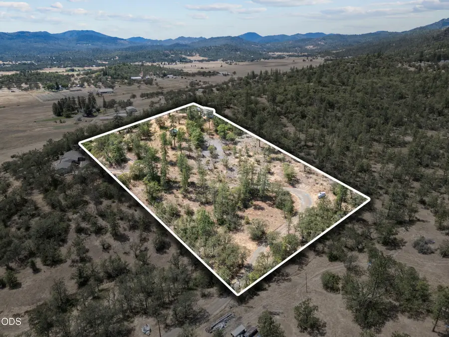 3840 Beagle Road, White City, OR 97503 - #3