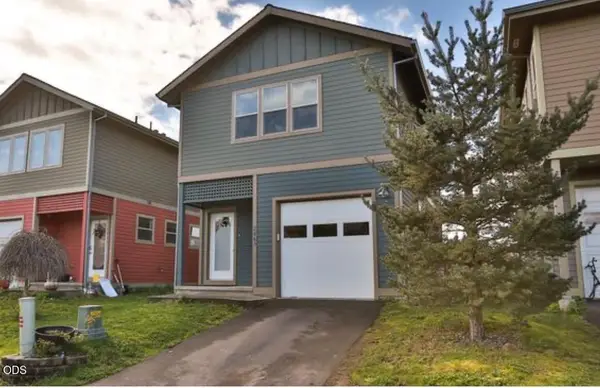 2865 Cottage Lane, Hood River, OR 97031