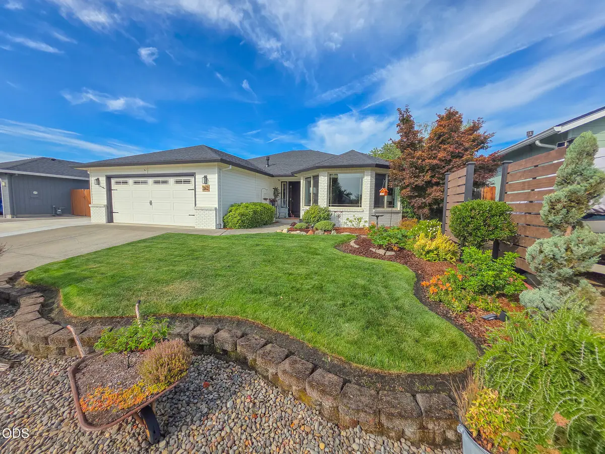 262 Summer Glen Way, Central Point, OR 97502 - #1