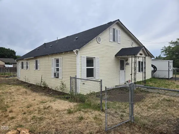 386 S Main Street, Prineville, OR 97754