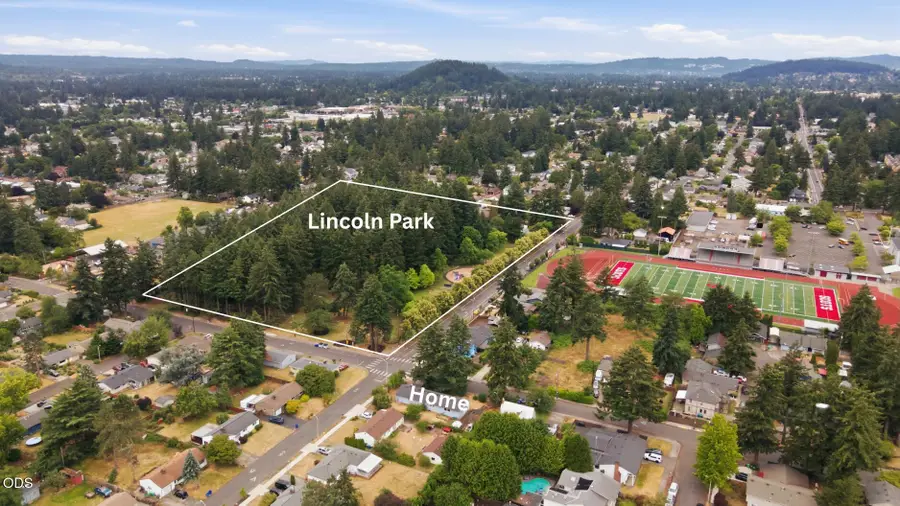 1772 SE 135th Avenue, Portland, OR 97233 - #3