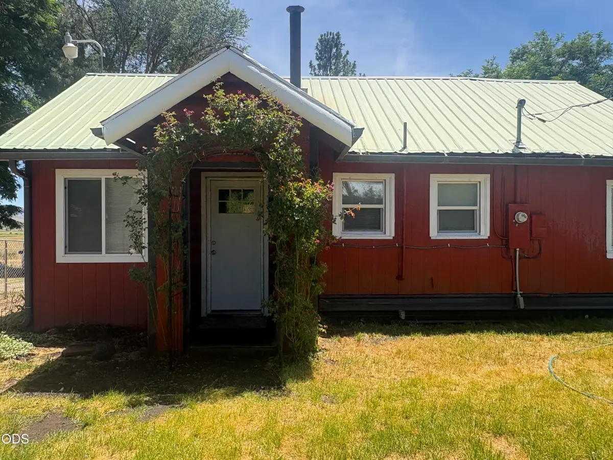 7704 Or-66, Klamath Falls, OR 97601 - #1