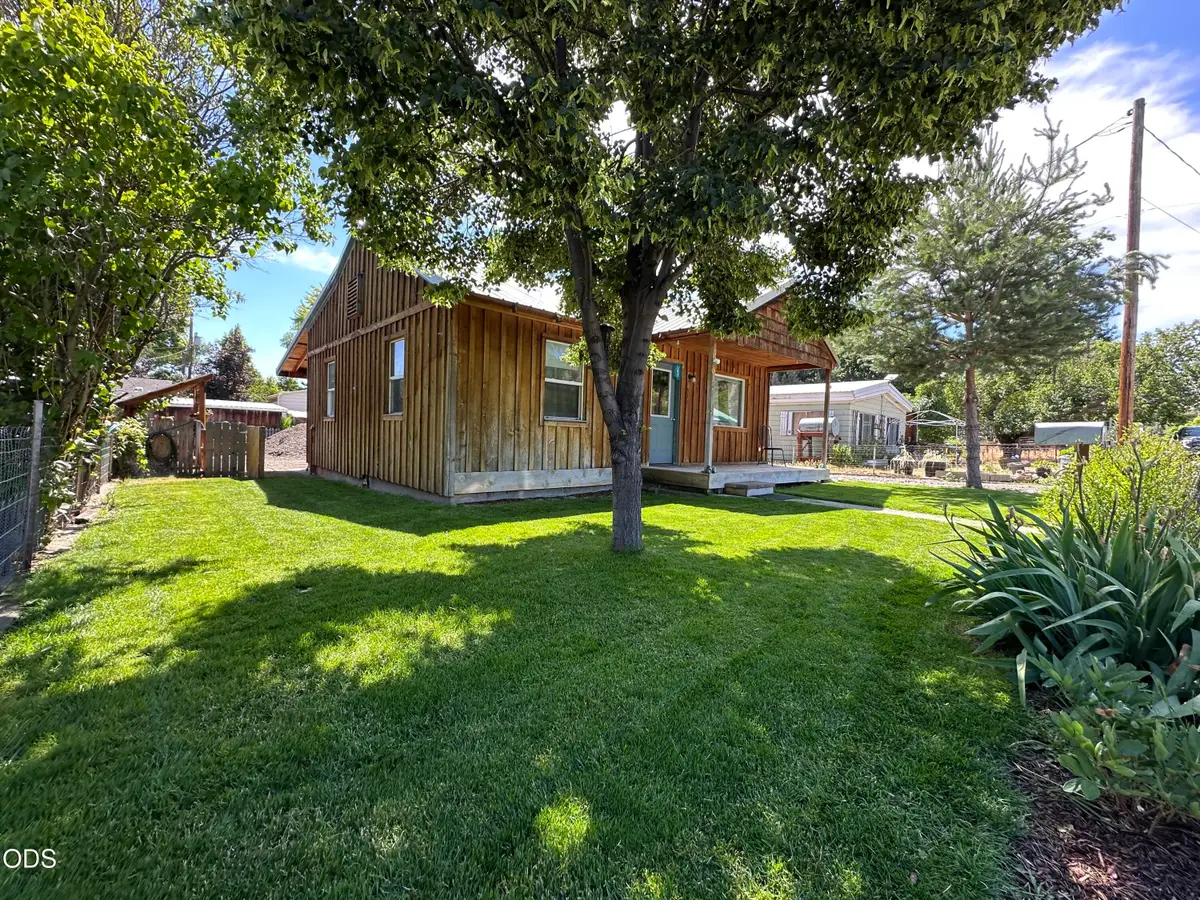 311 NW Bridge Street, John Day, OR 97845 - #1