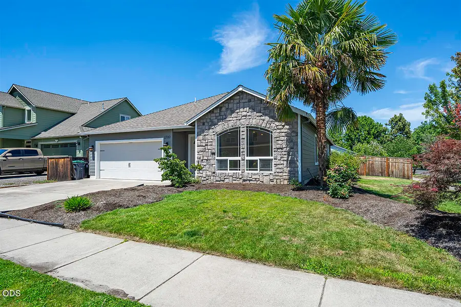 1700 Kaufman Way, Medford, OR 97501 - #3