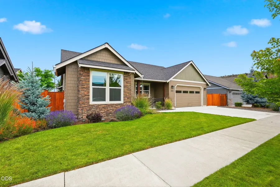 406 SE Sumner Drive, Prineville, OR 97754 - #2