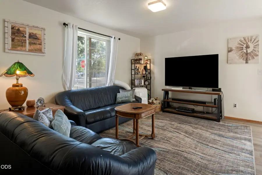 2716 -2718 Sw Umatilla Avenue, Redmond, OR 97756 - #3