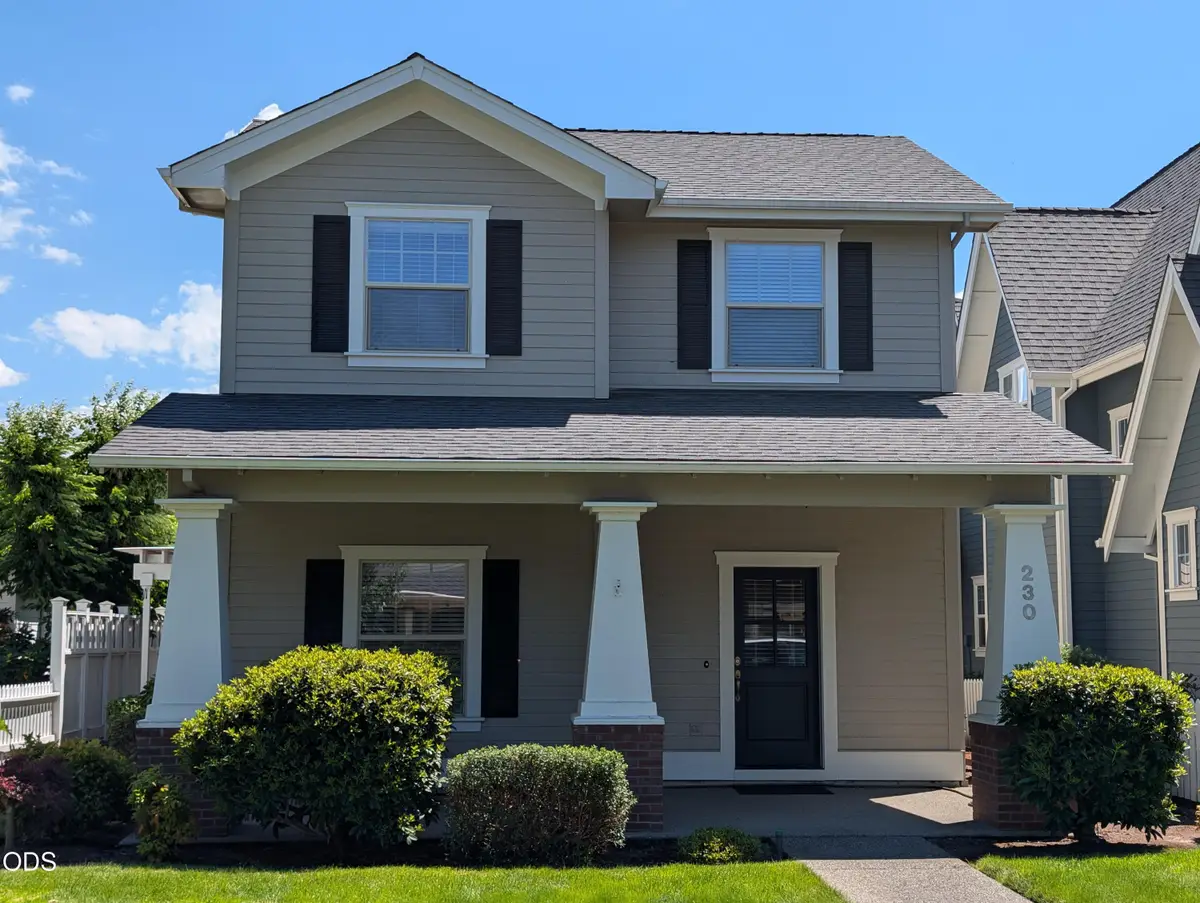 230 Cottage Street, Jacksonville, OR 97530 - #1