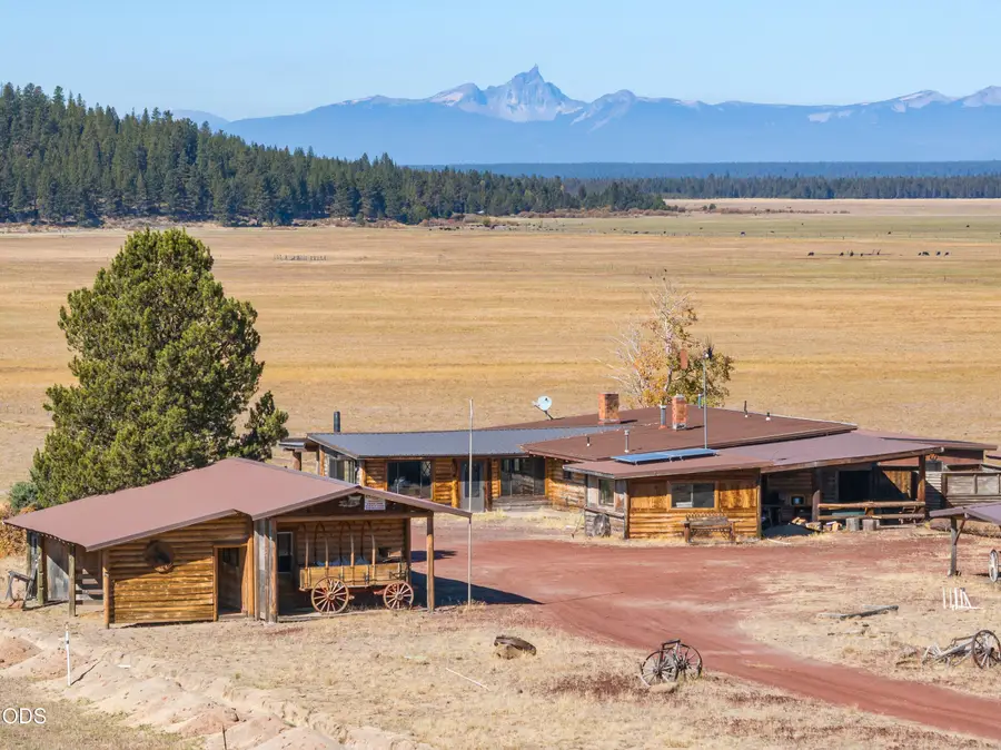 300 Road 49 Silverlake Highway, Chiloquin, OR 97624 - #2