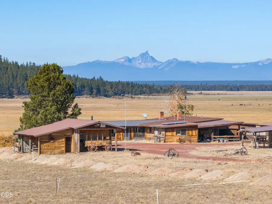 300 Road 49 Silverlake Highway, Chiloquin, OR 97624 - #3