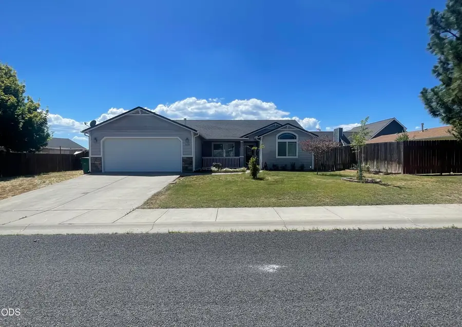 3254 Barnes Way, Klamath Falls, OR 97603 - #2