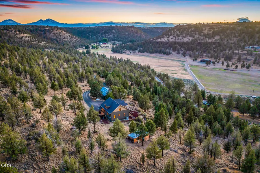 70090 Mckenzie Canyon Road, Sisters, OR 97759 - #3