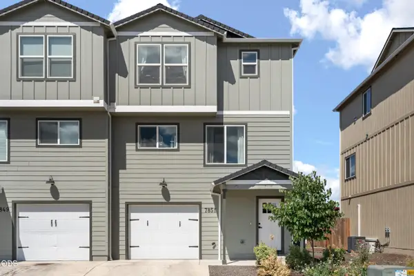 7851 28th Street, White City, OR 97503