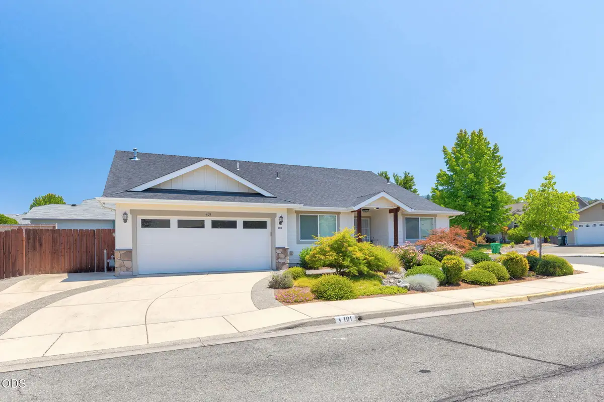 101 SE Yorktown Drive, Grants Pass, OR 97527 - #1