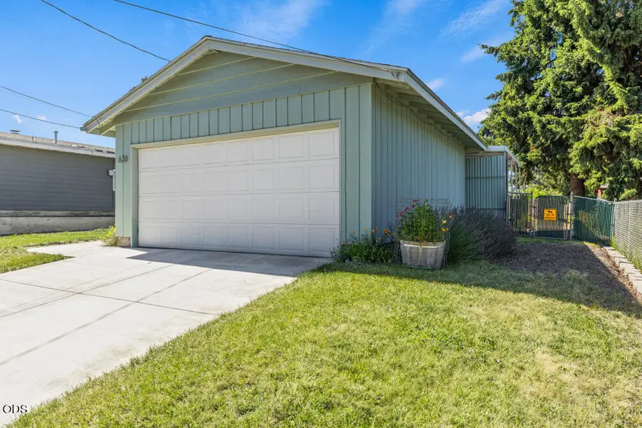 620 Mount Pitt Street, Klamath Falls, OR 97601 - #3