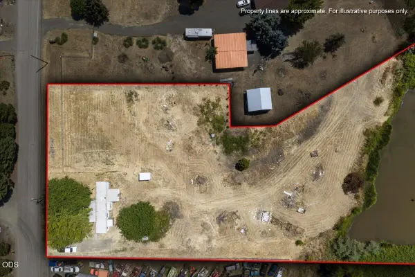 2288 Gramercy Drive, White City, OR 97503