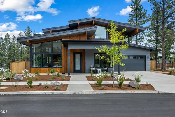 62531 NW Woodsman Loop #78, Bend, OR 97703