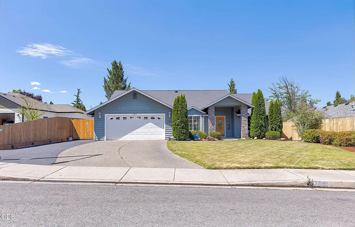 2714 SW Trinity Way, Grants Pass, OR 97527 - #1