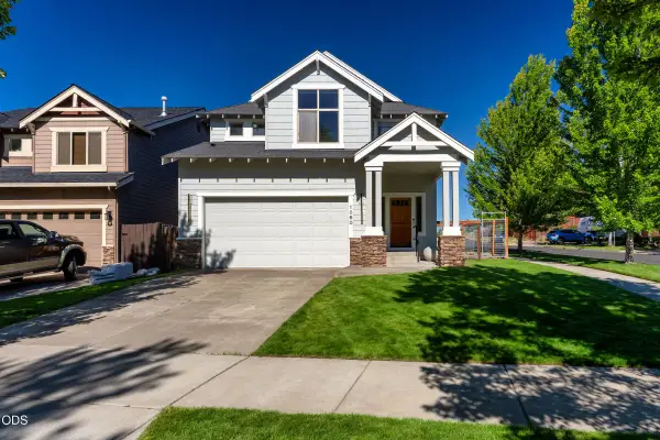 1860 NE Altura Drive, Bend, OR 97701