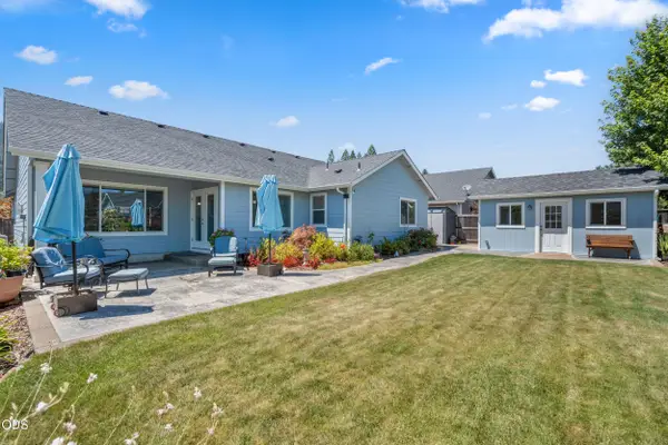 263 Retirement Lane, Cave Junction, OR 97523