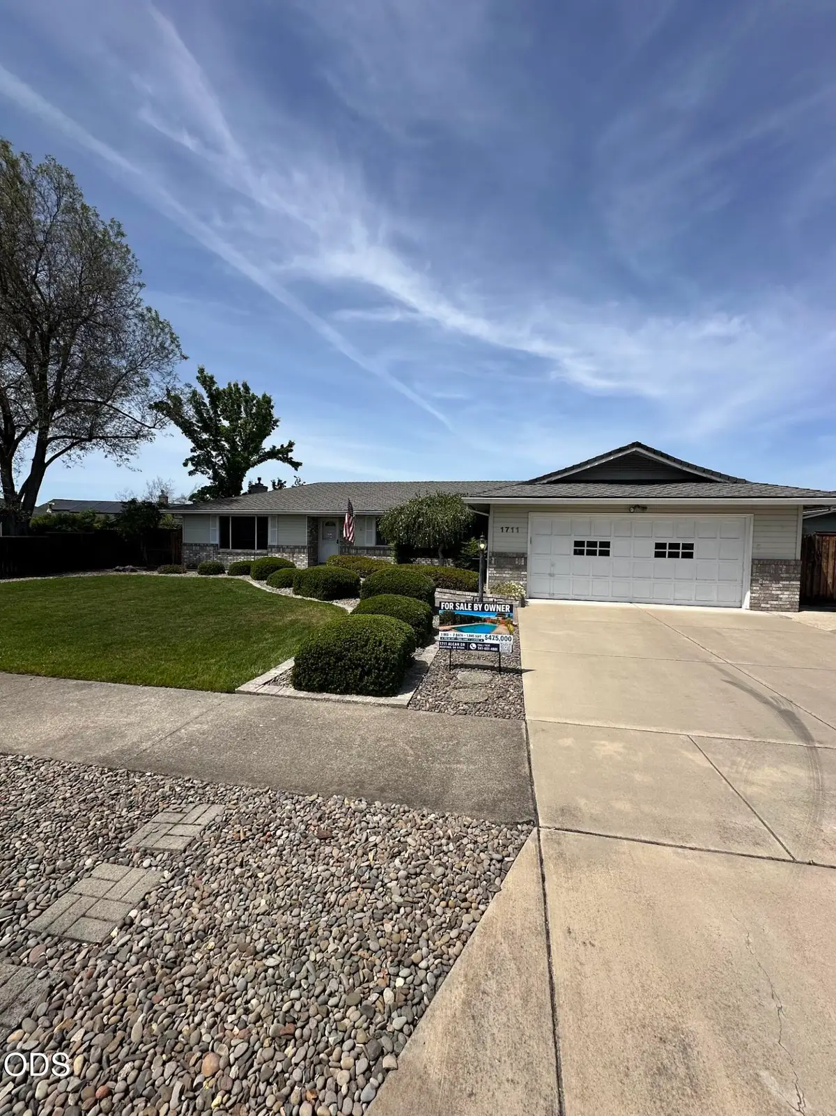 1711 Alcan Drive, Medford, OR 97504 - #1