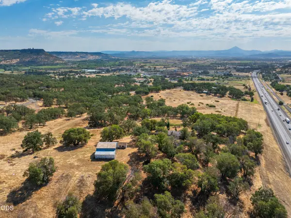 8785 Blackwell Road, Central Point, OR 97502
