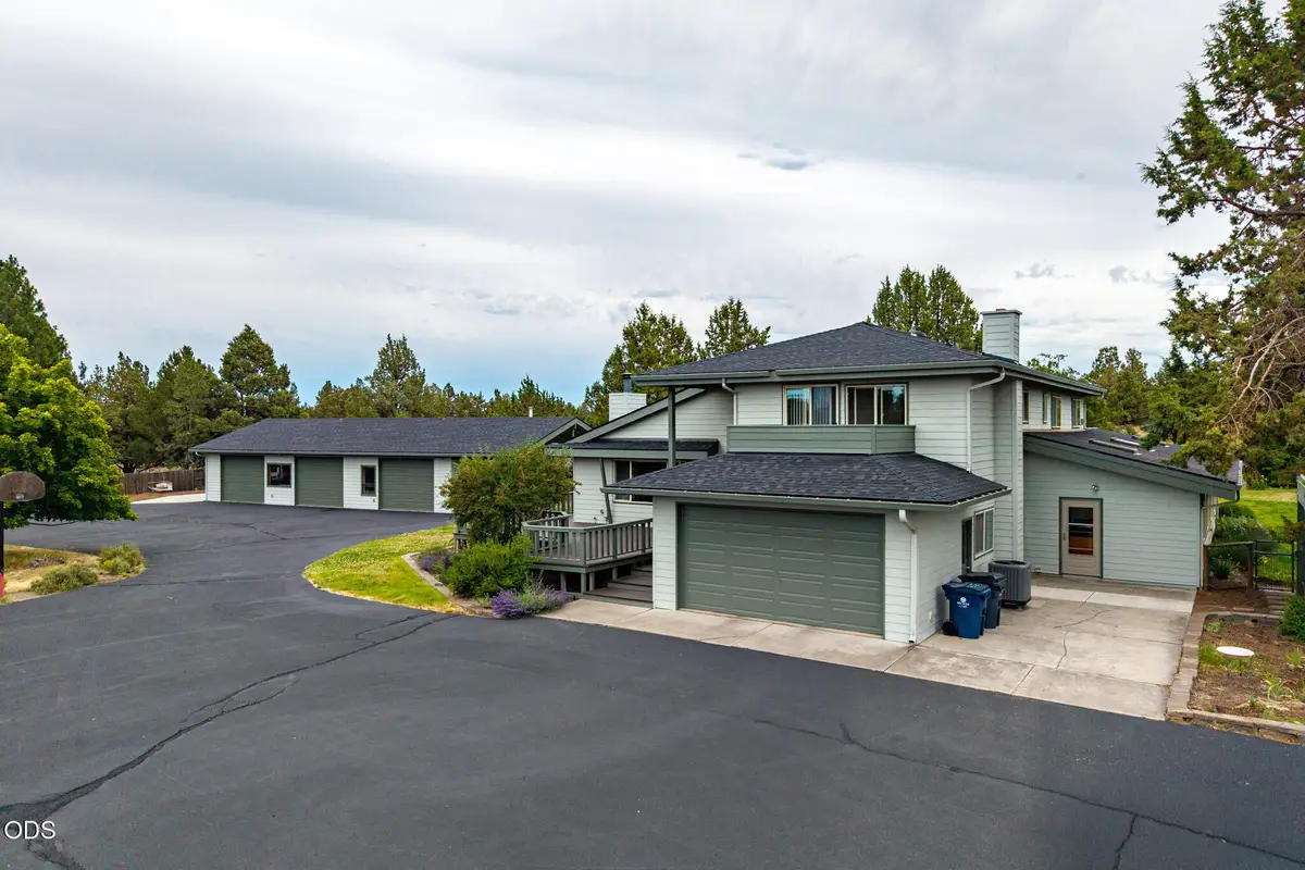 61670 Somerset Drive, Bend, OR 97702 - #1