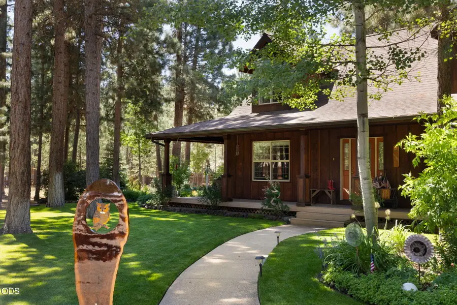 51889 Pine Loop Drive, La Pine, OR 97739 - #2