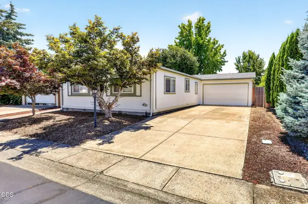 555 Freeman Space 191 Road #191, Central Point, OR 97502