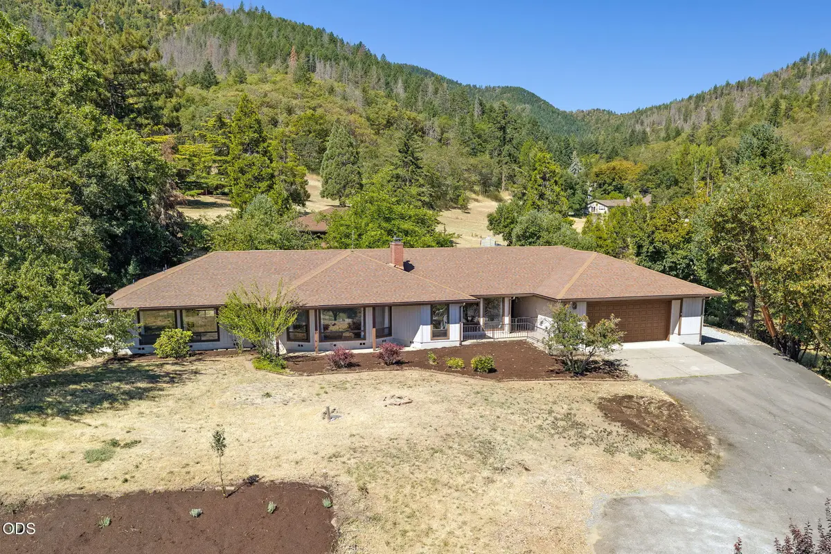 174 Hummingbird Lane, Talent, OR 97540 - #1