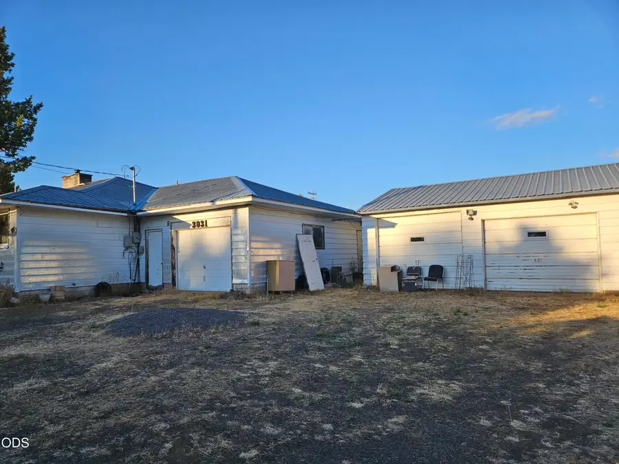 3031 Emerald Street, Klamath Falls, OR 97601 - #2
