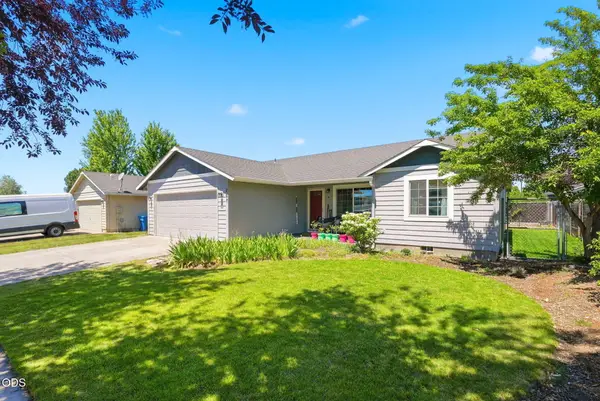 747 NE Black Bear Street, Prineville, OR 97754