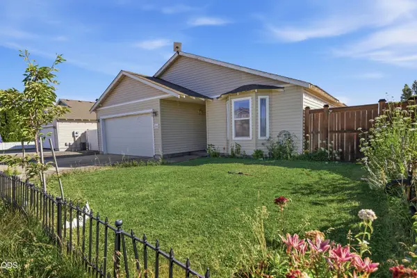 316 Center Ridge Drive, Culver, OR 97734